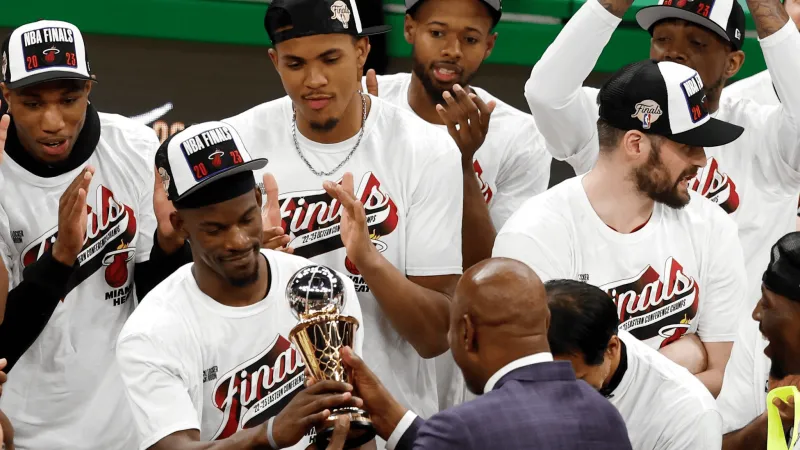 巴特勒：正确的篮球、健康和运气是赢得总冠军的三个条件
